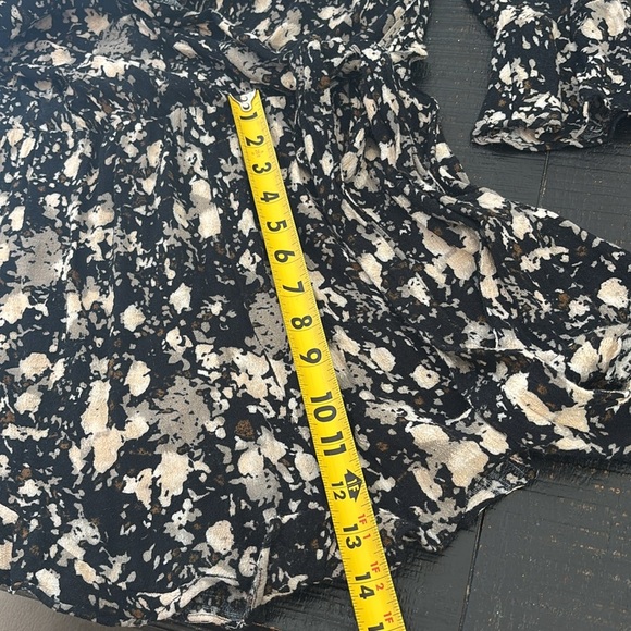 Free People Floral Romper Playsuit Black All The Right Ruffles Bell Sleeve M - Picture 9 of 15